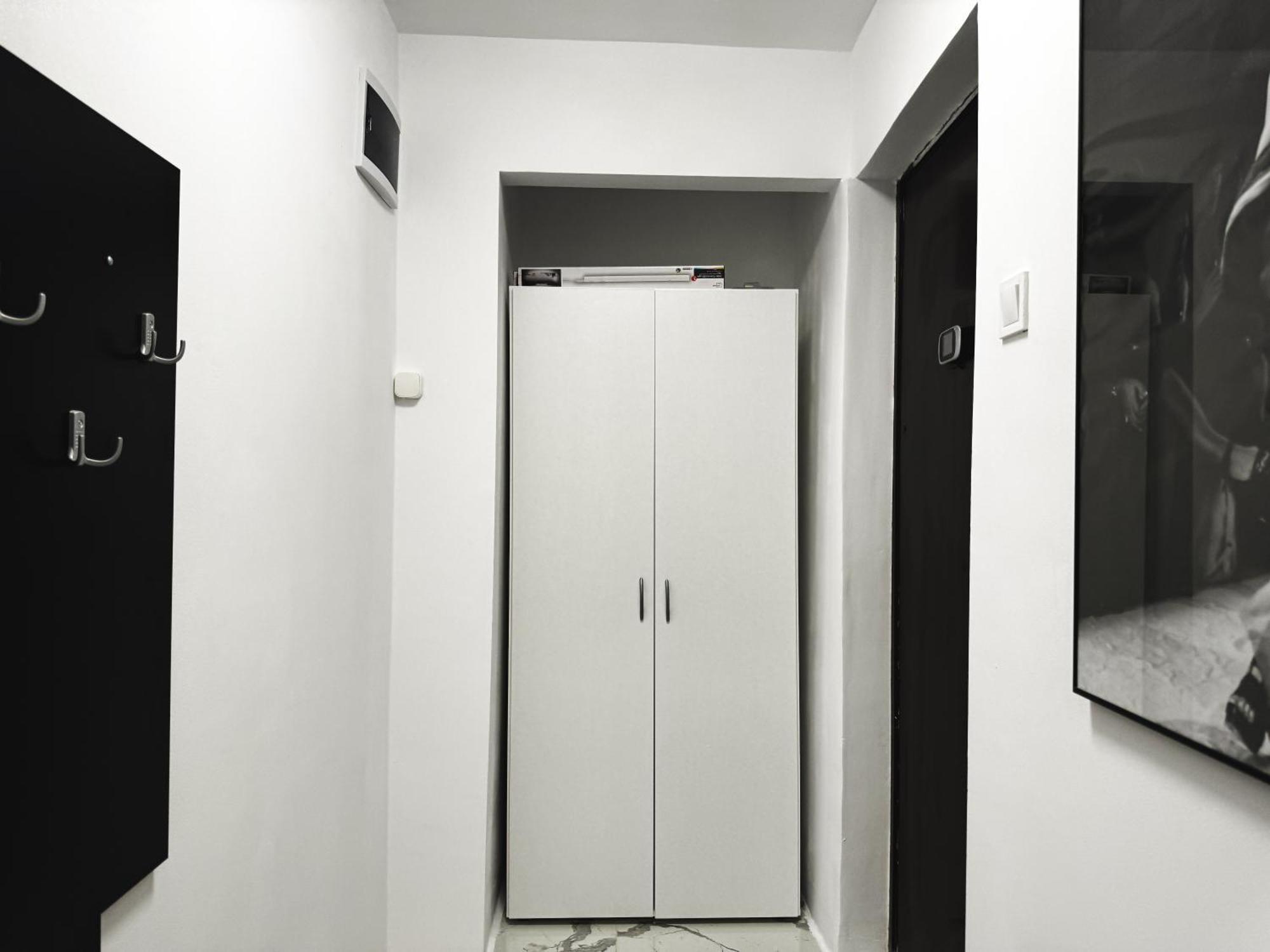 Loving Downtown Studio By Chr Luxury Property Bukares Bagian luar foto